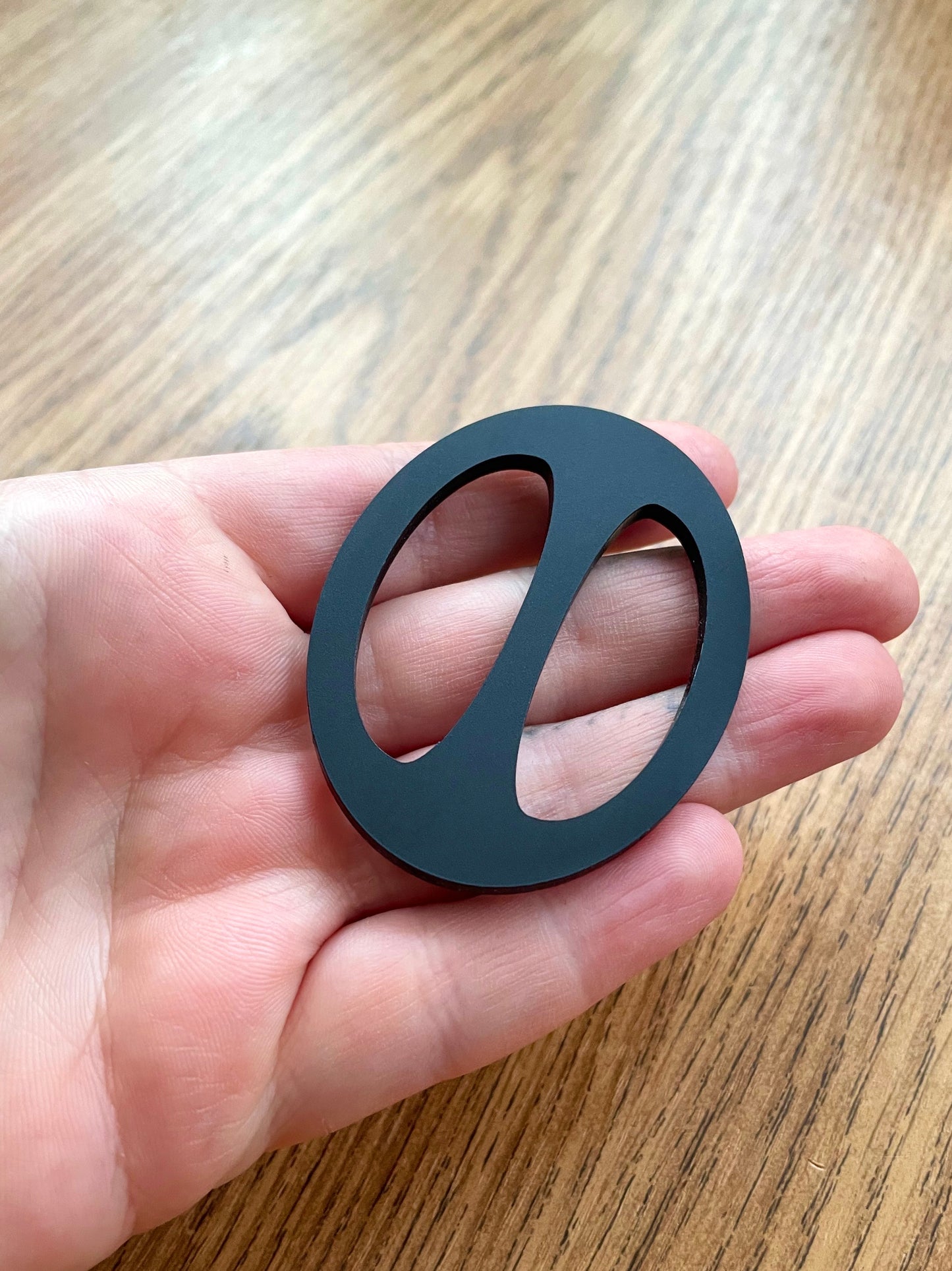 scarf buckle