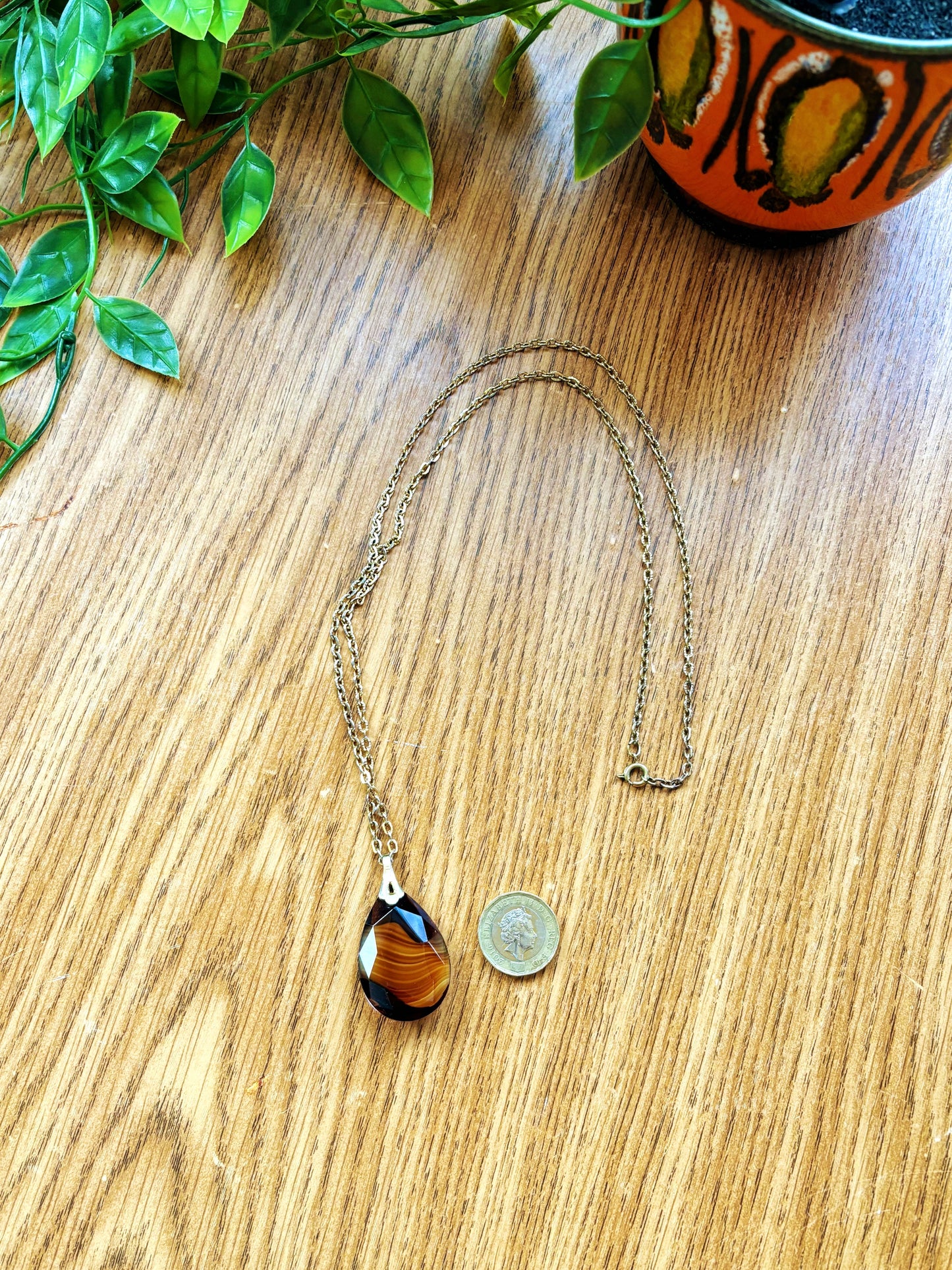 Vintage Glass Pendant Necklace