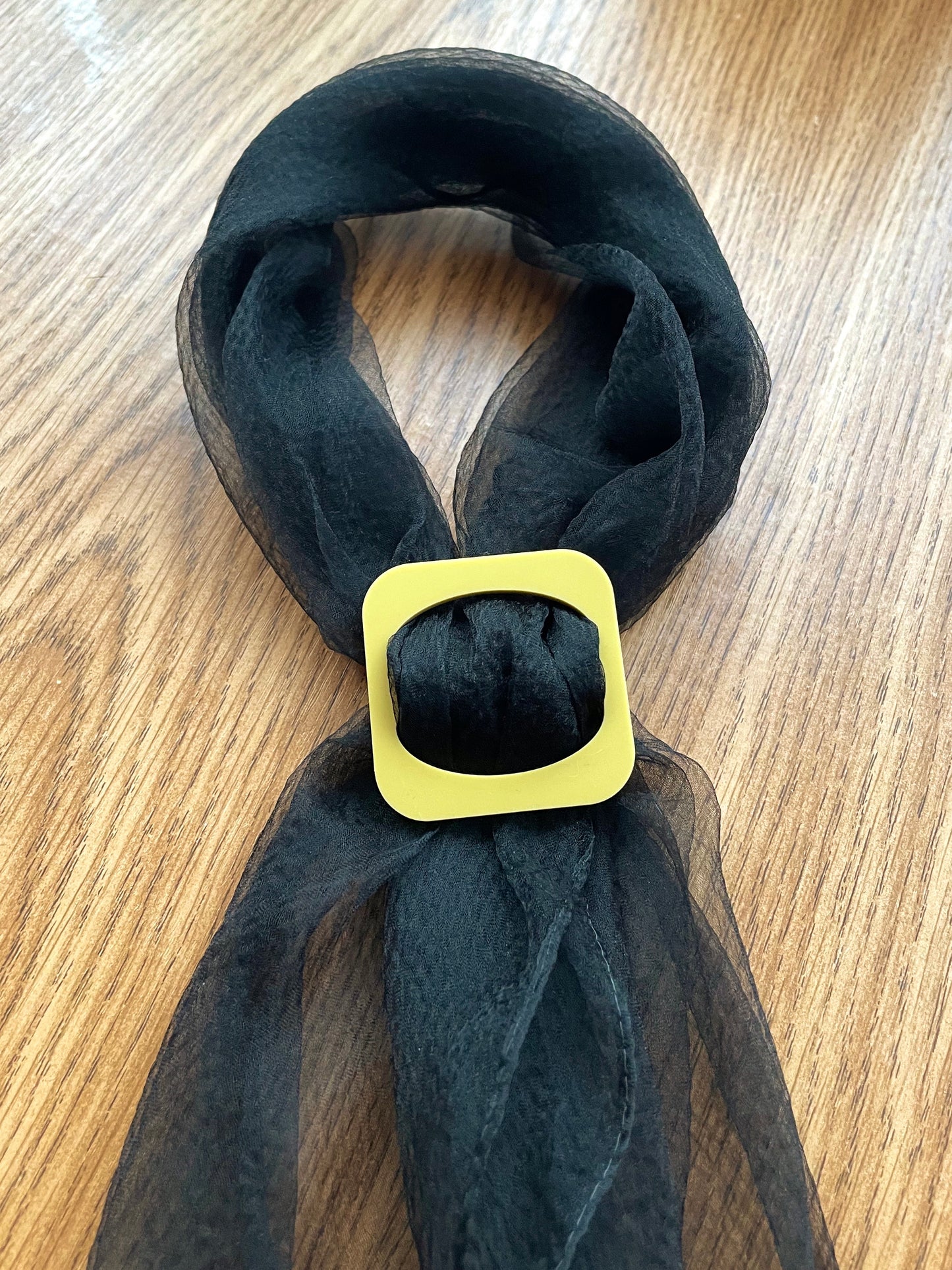 Sandy Scarf Toggle