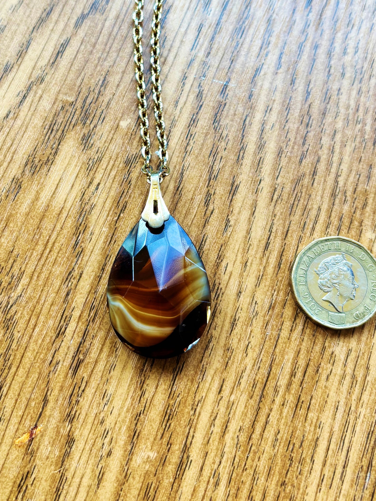 Vintage Glass Pendant Necklace