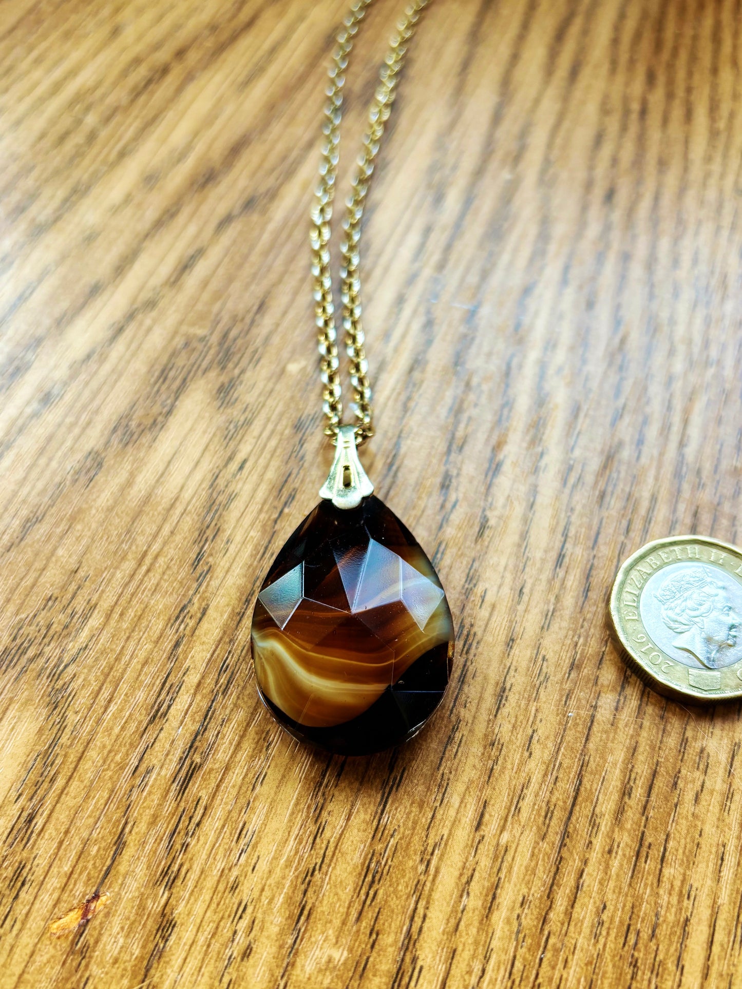 Vintage Glass Pendant Necklace