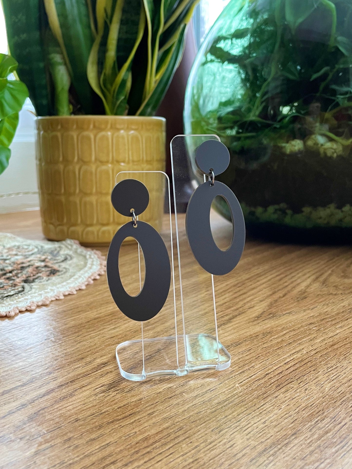 60s dangly earrings