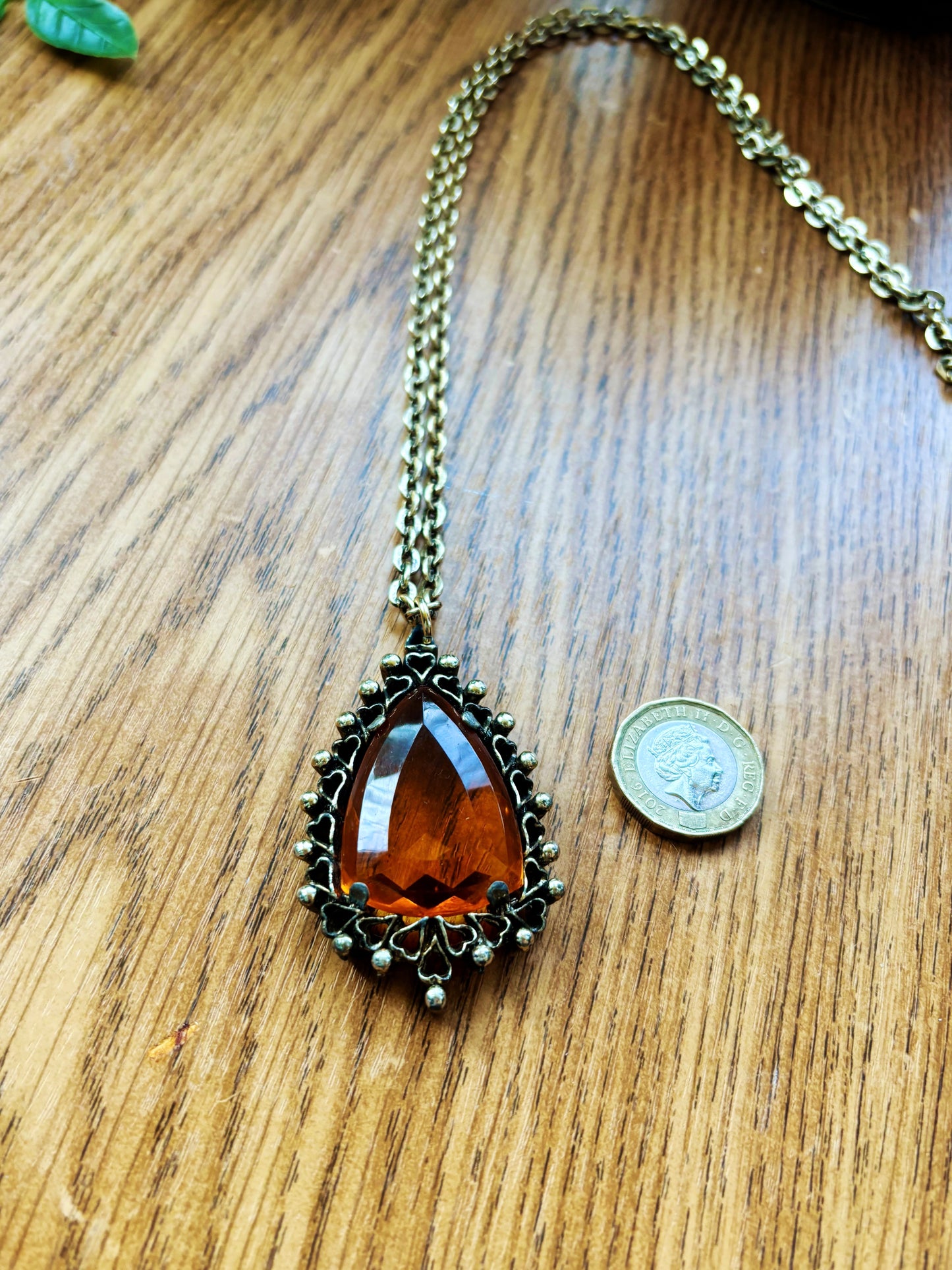 Vintage Amber Glass Pendant Necklace