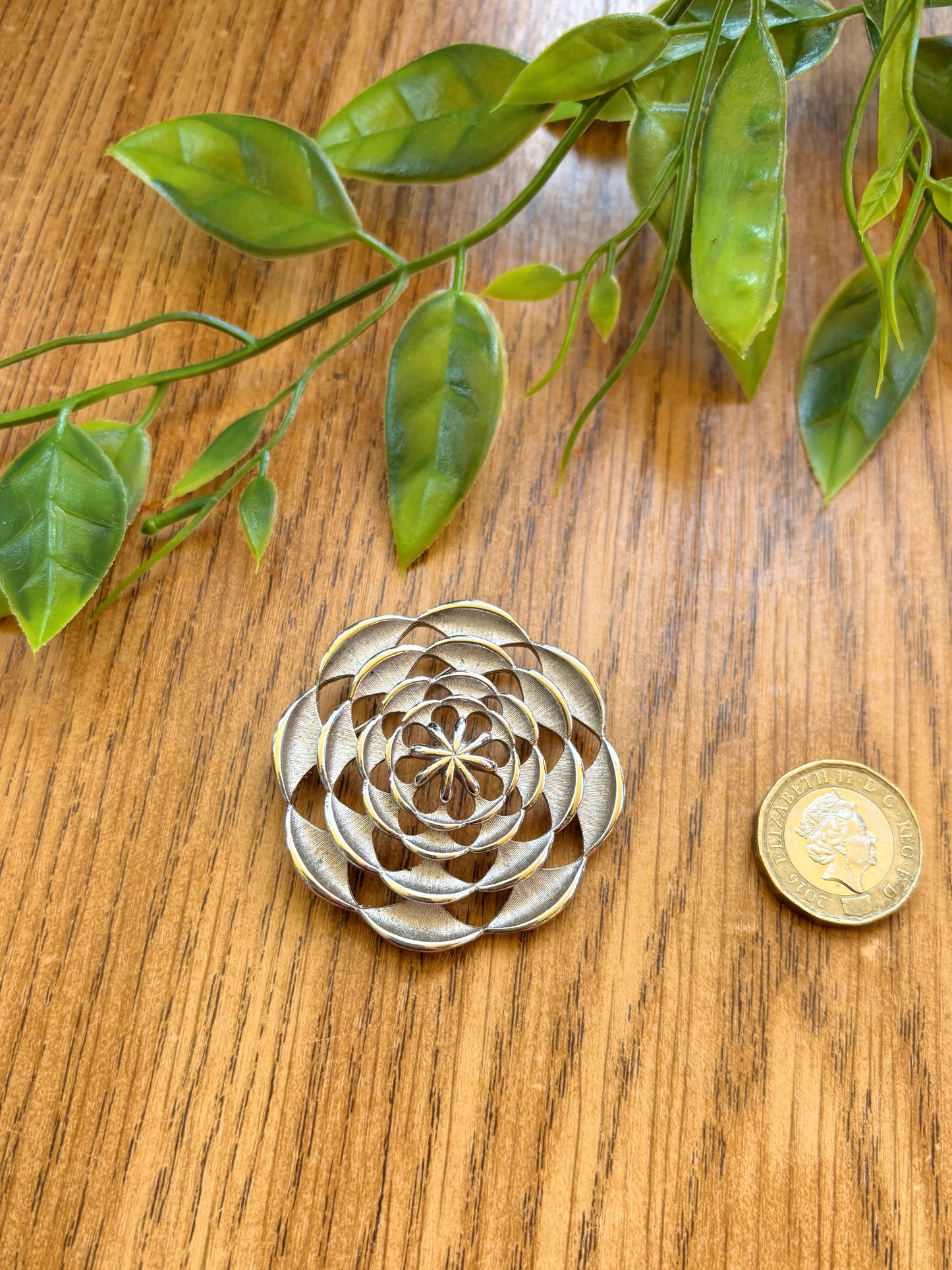 Vintage Sarah Coventry Brooch
