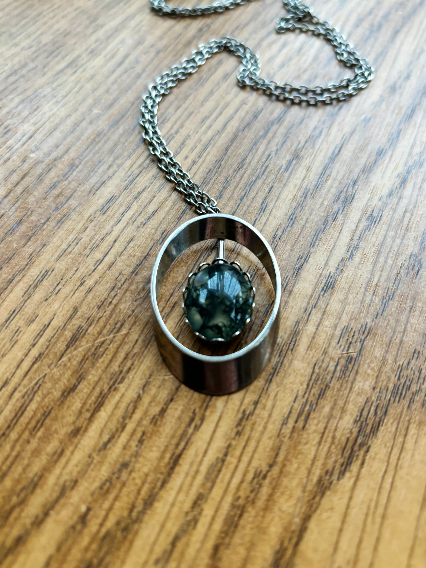 Vintage Moss Agate Pendant Necklace