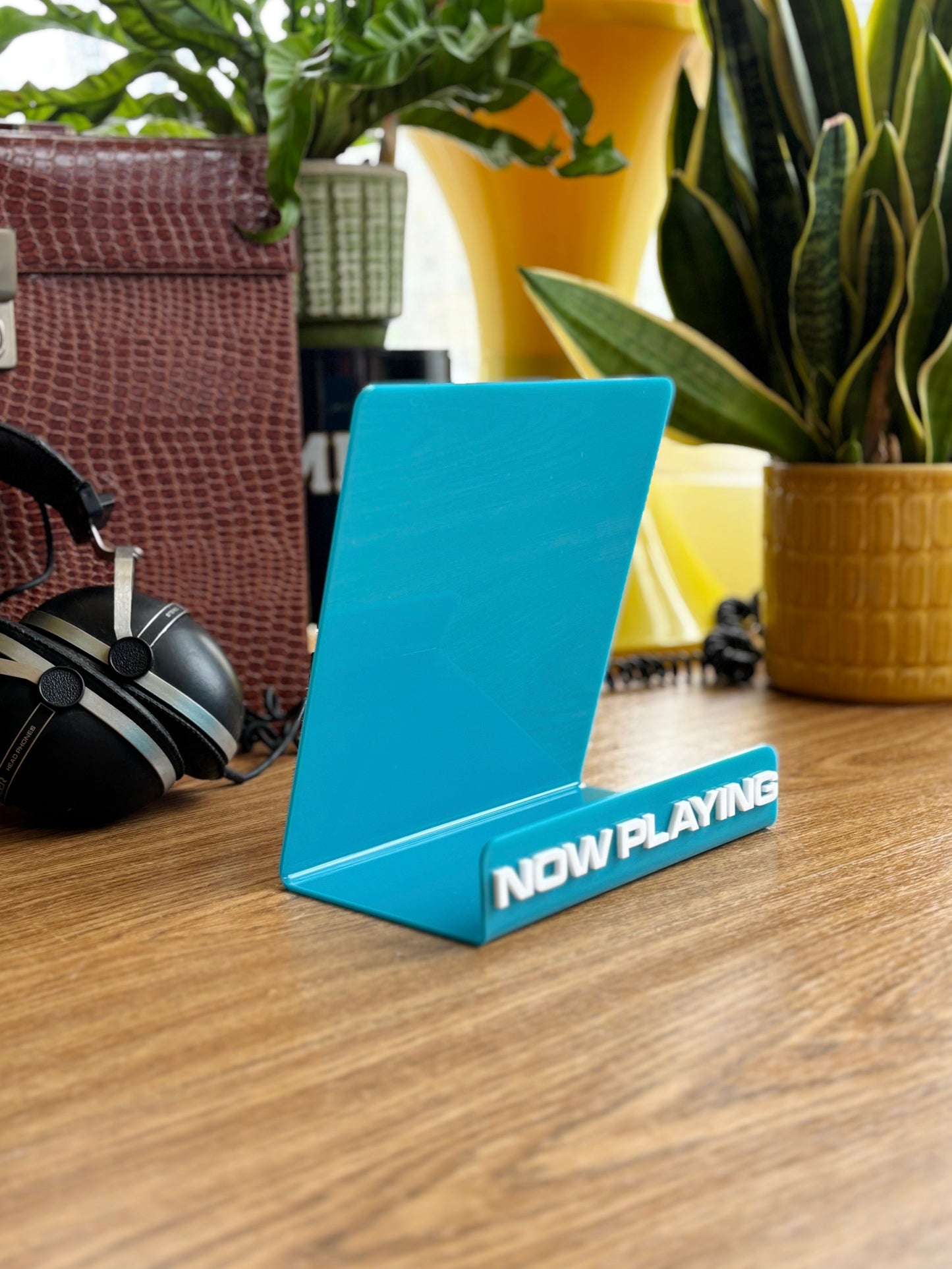 Now Playing- Record Stand