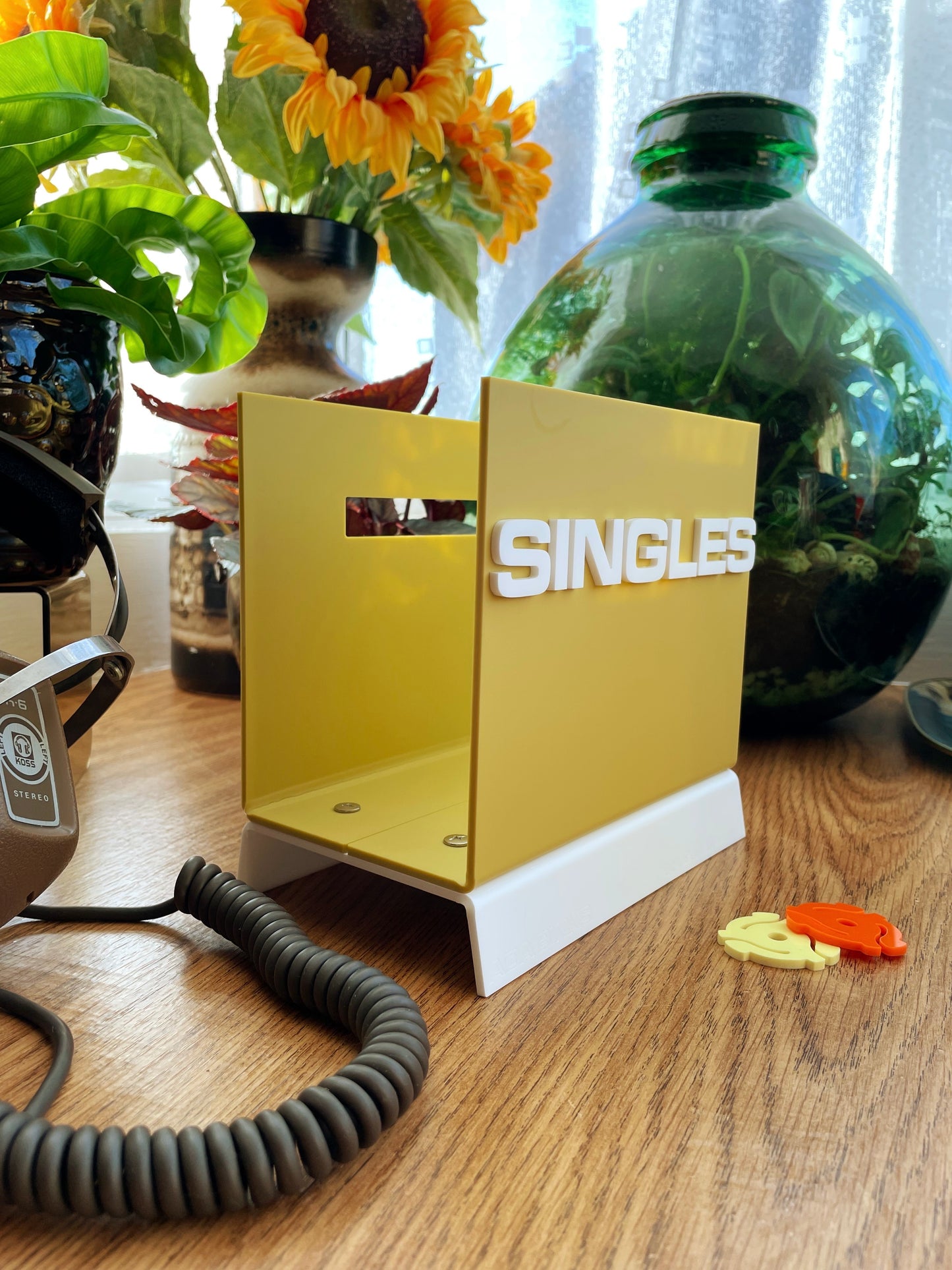 Analogue Singles Rack