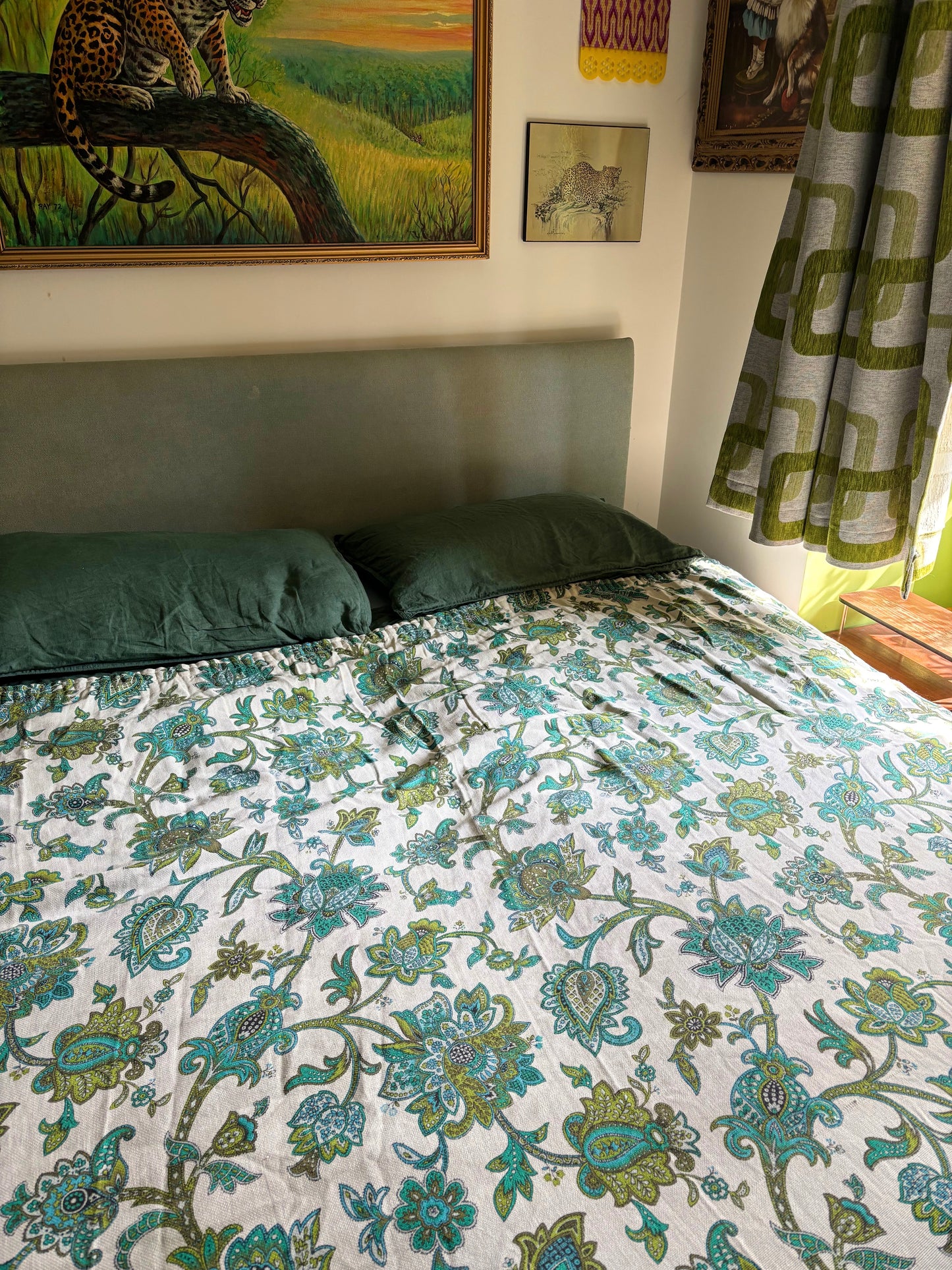 Vintage St Michaels Bedspread