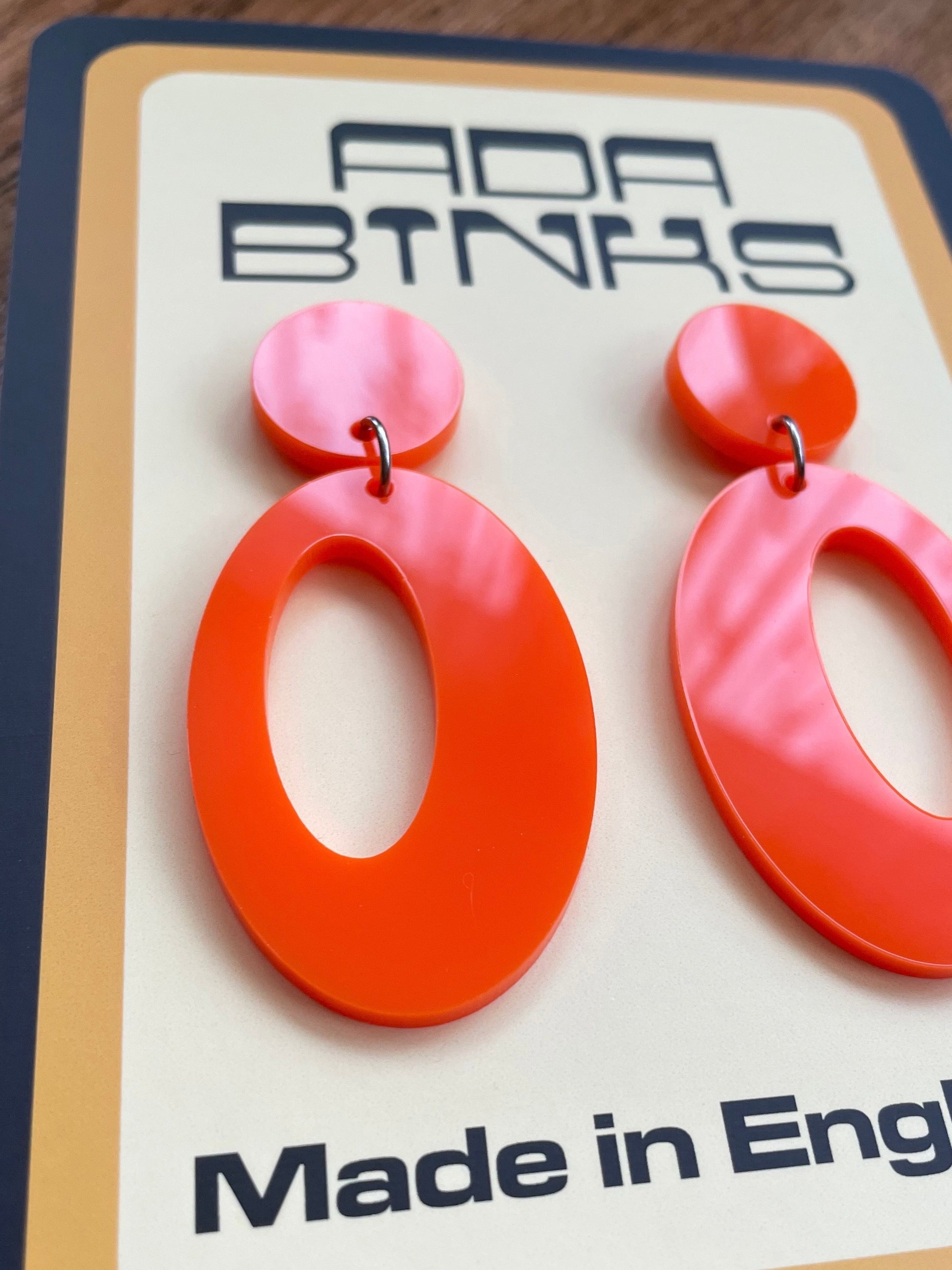 retro dangly orange earrings