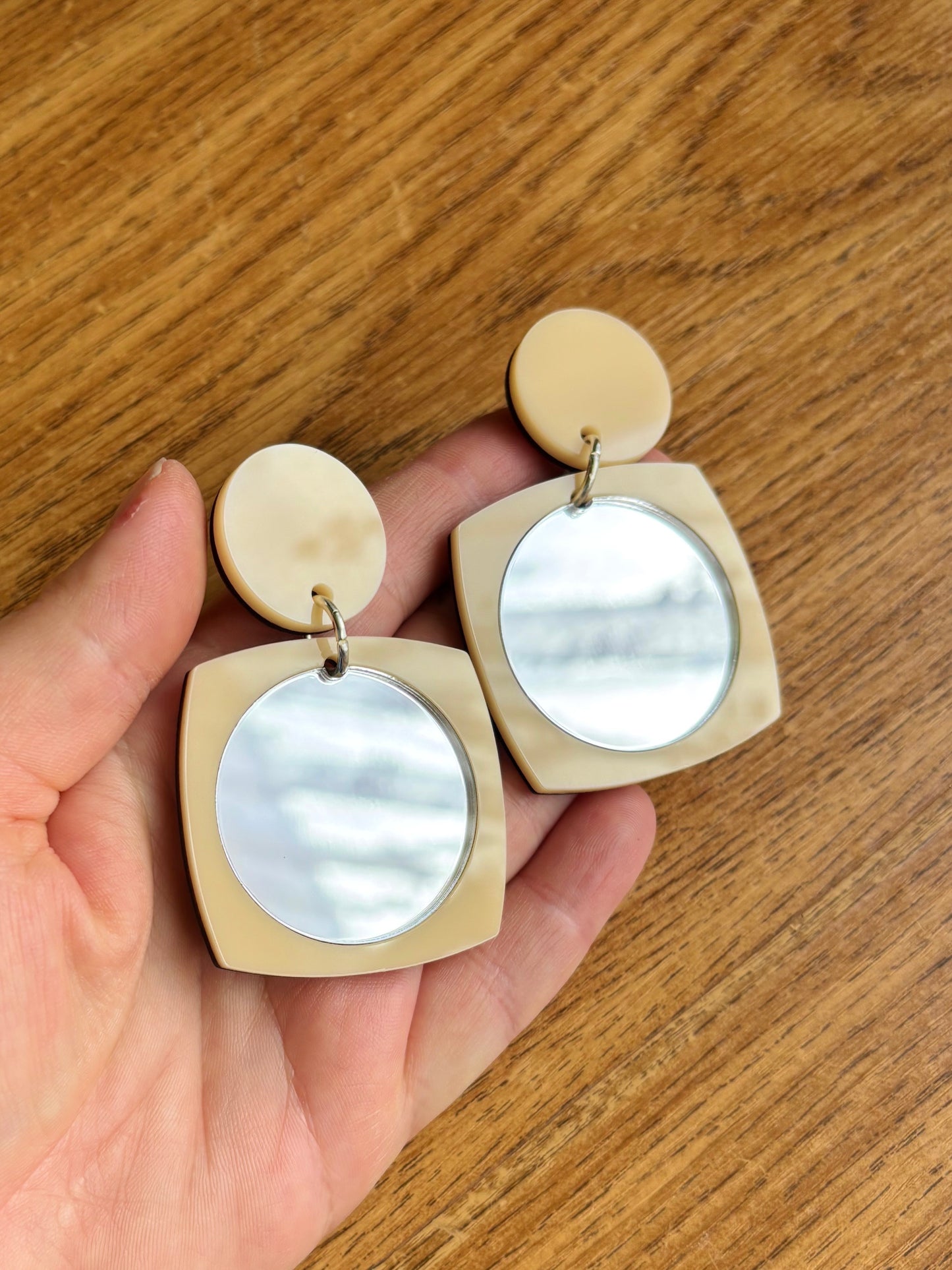 STUDIO SALE- Syla Mirror Accessories