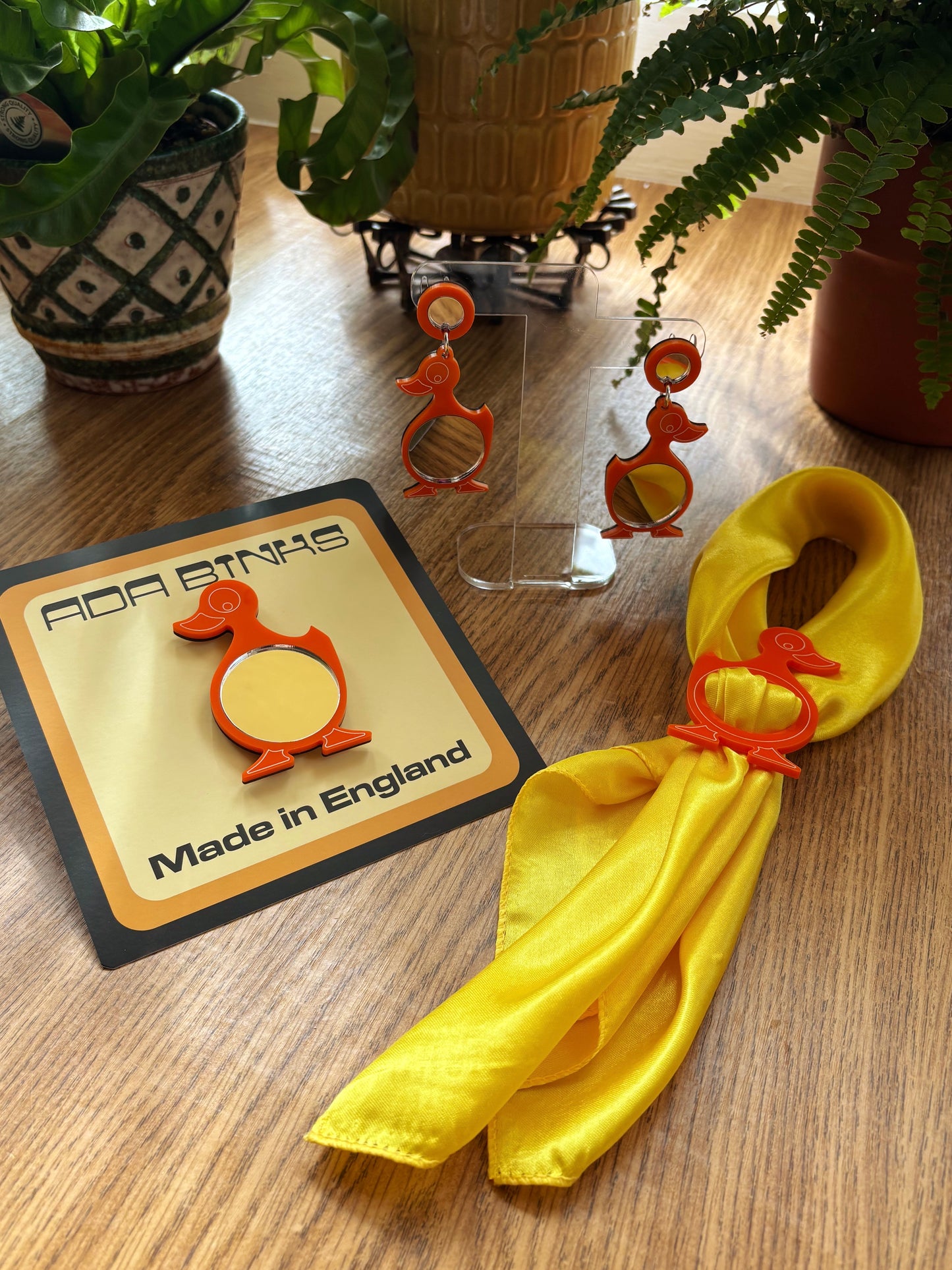 NEW Mini Mirror Duckling Brooch